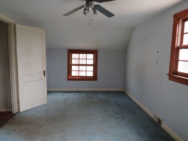 444 Franklin Farms Rd, N Franklin Twp, PA 15301