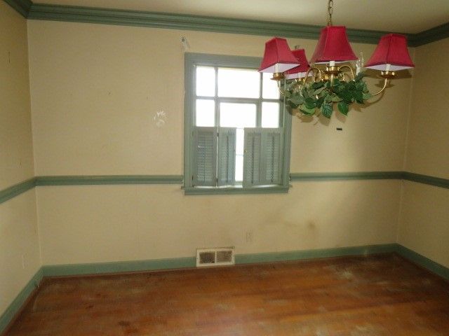 444 Franklin Farms Rd, N Franklin Twp, PA 15301