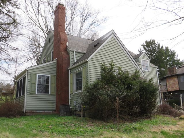 444 Franklin Farms Rd, N Franklin Twp, PA 15301