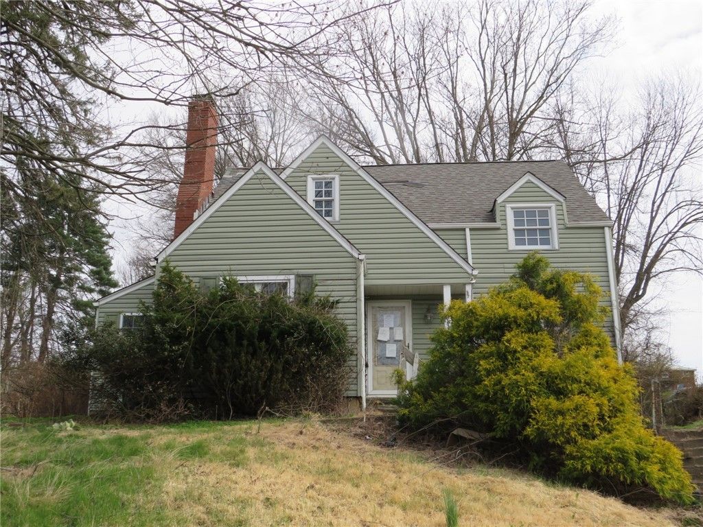 444 Franklin Farms Rd, N Franklin Twp, PA 15301