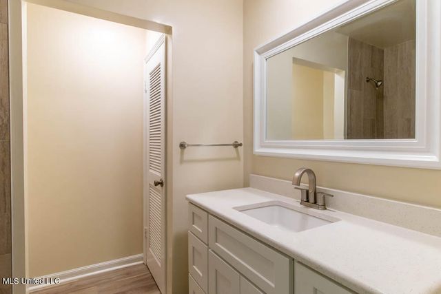 13128 Hanover Drive, Ocean Springs, MS 39564