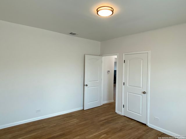 202 McCAULEY BLVD, San Antonio, TX 78221