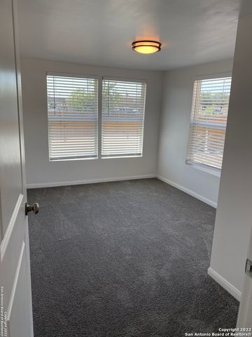 202 McCAULEY BLVD, San Antonio, TX 78221