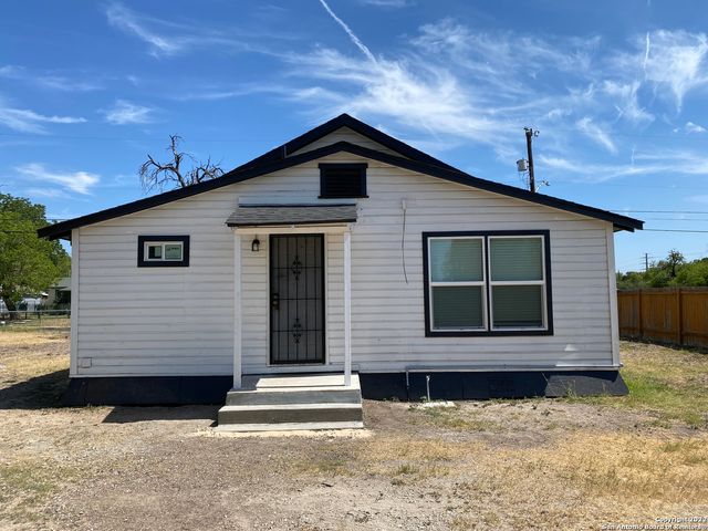 202 McCAULEY BLVD, San Antonio, TX 78221