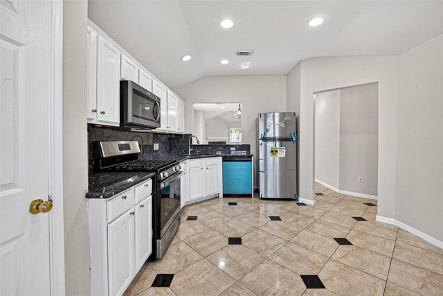 9918 Pierre Court, Houston, TX 77089