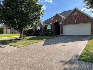 3515 Emerson Drive, Montgomery, TX 77356