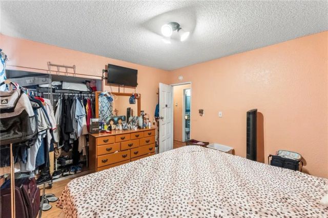 2226 W King, San Bernardino, CA 92410