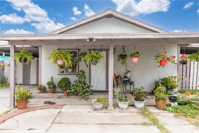 2226 W King, San Bernardino, CA 92410