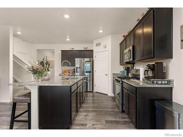 885 Camberly Drive, Windsor, CO 80550