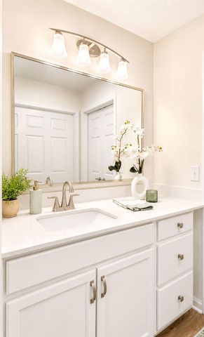 7312 Suncatcher Drive, Hanahan, SC 29410