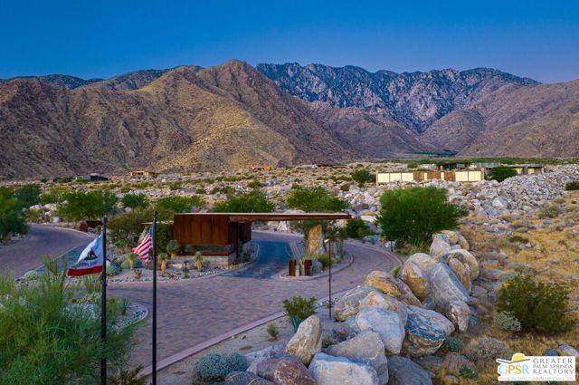 2405 Rising Sun, Palm Springs, CA 92262