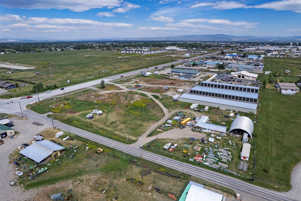 5102 Jackrabbit Lane, Belgrade, MT 59714 photo 3
