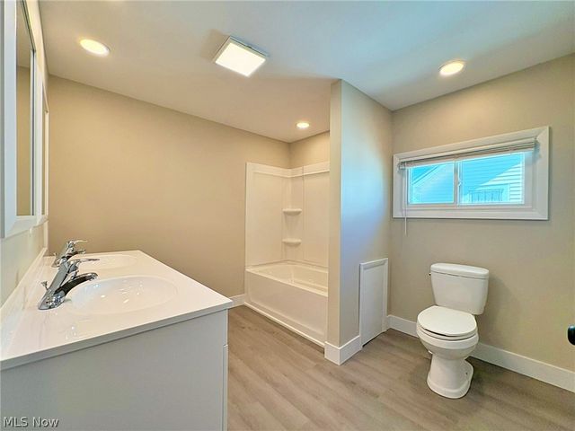 3530 Pearl Avenue, Lorain, OH 44055