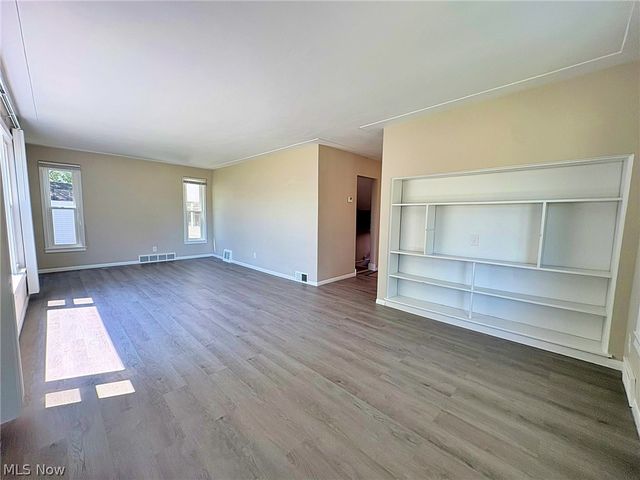 3530 Pearl Avenue, Lorain, OH 44055
