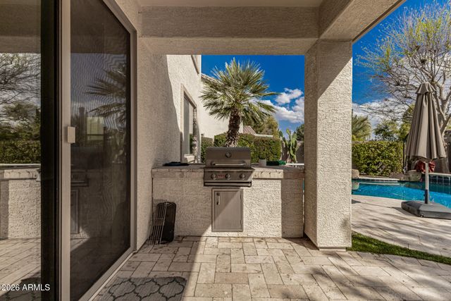 917 E FURNESS Drive, Gilbert, AZ 85297