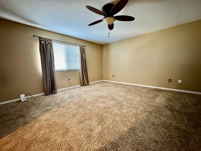 8215 Gold Sierra Ct, Antelope, CA 95843