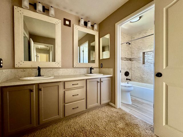 8215 Gold Sierra Ct, Antelope, CA 95843