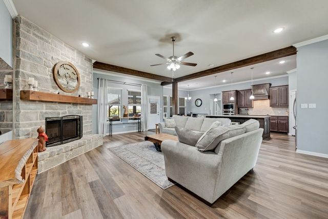 2025 Liberty Court, Weatherford, TX 76088