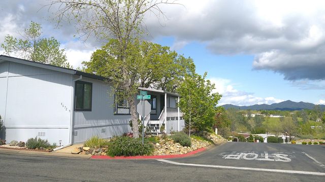 4672 Underwood Drive, 284, Redding, CA 96003