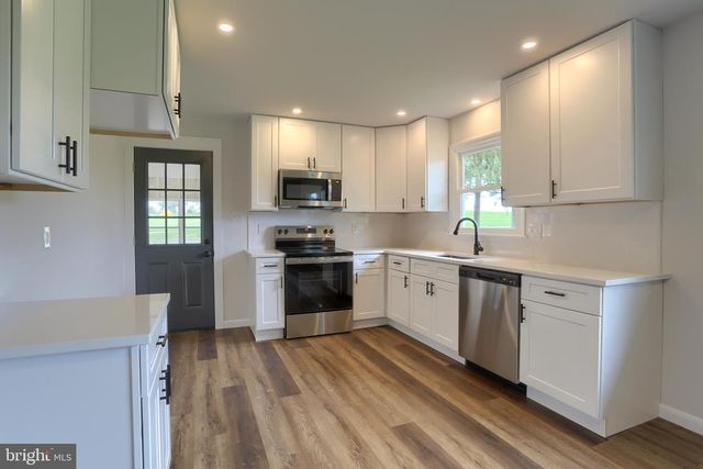 1785 ROUTE 209, Millersburg, PA 17061