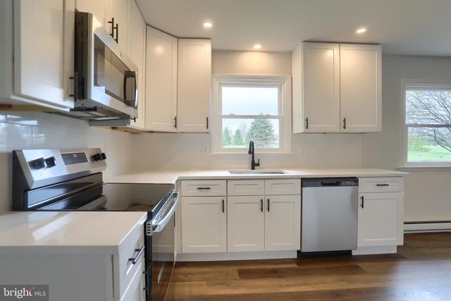 1785 ROUTE 209, Millersburg, PA 17061