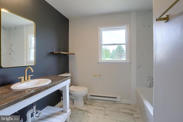 1785 ROUTE 209, Millersburg, PA 17061