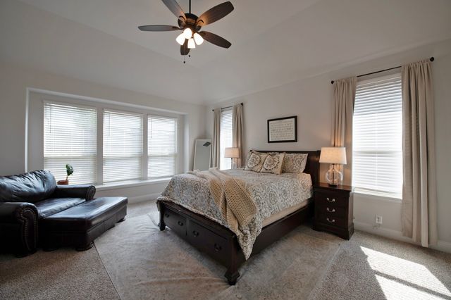 412 W Autumn Hill Bluff, Lavon, TX 75166