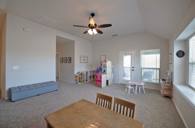 412 W Autumn Hill Bluff, Lavon, TX 75166