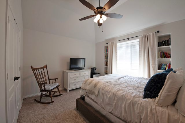 412 W Autumn Hill Bluff, Lavon, TX 75166