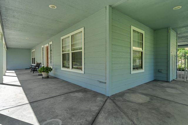 2350 Puma Trail, Redding, CA 96001