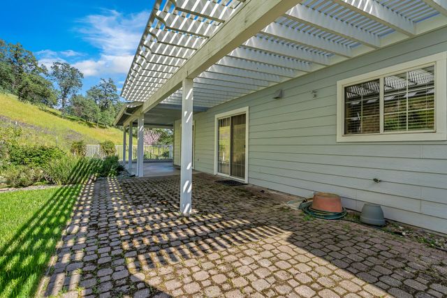 2350 Puma Trail, Redding, CA 96001