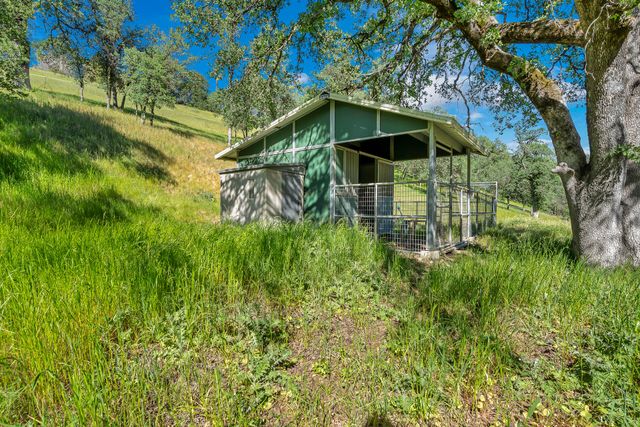 2350 Puma Trail, Redding, CA 96001