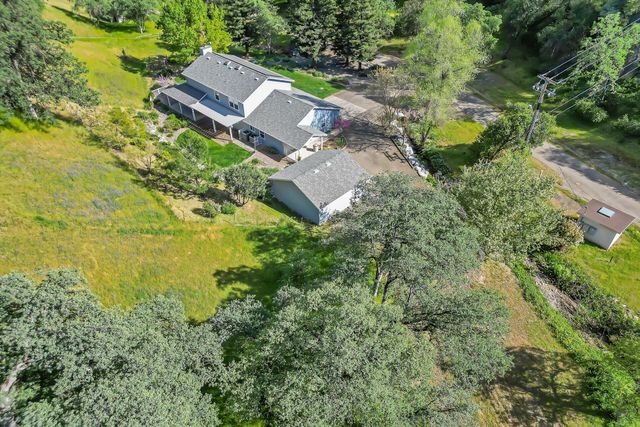 2350 Puma Trail, Redding, CA 96001
