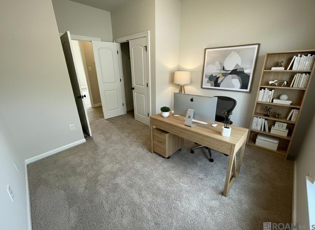 32635 Flower Tree Ct, Walker, LA 70785