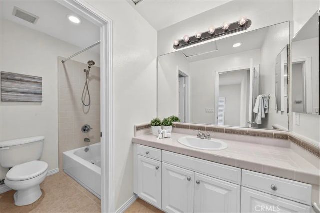 2889 Plaza Del Amo 117, Torrance, CA 90503