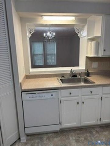 7729 Balla Ct, Henrico, VA 23228