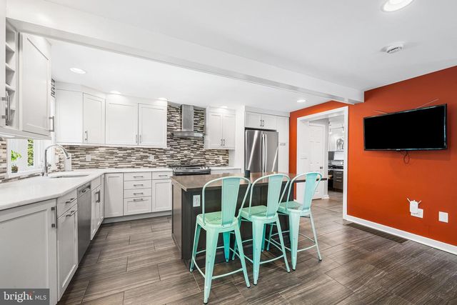 408 VALLEY VIEW RD, Media, PA 19063