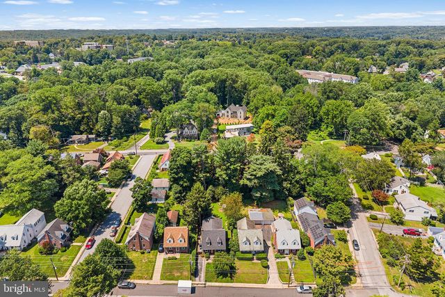 408 VALLEY VIEW RD, Media, PA 19063