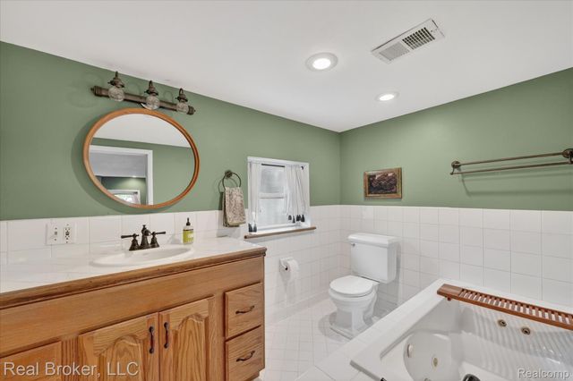 6551 Duffield Street, West Bloomfield Charter Township, MI 48324