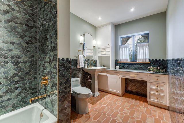 1308 San Rafael Drive, Dallas, TX 75218