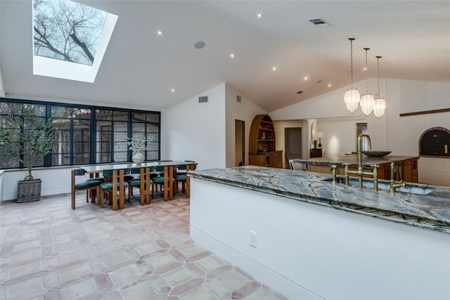 1308 San Rafael Drive, Dallas, TX 75218