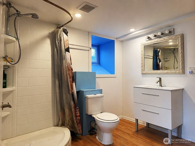 822 S Ferry St, Tacoma, WA 98405