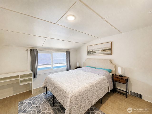 822 S Ferry St, Tacoma, WA 98405