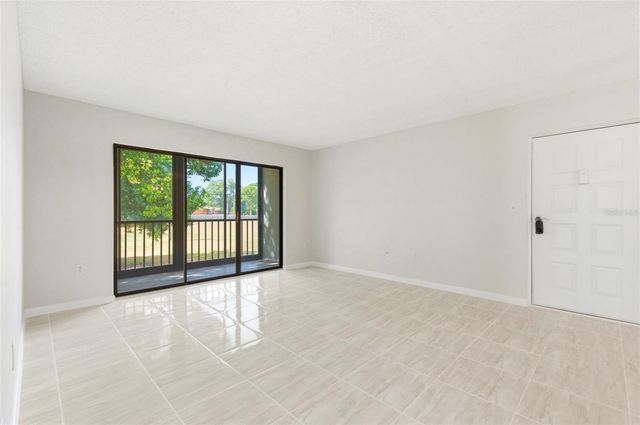 1871 PINE RIDGE WAY W B2, Palm Harbor, FL 34684