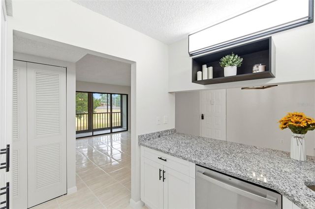 1871 PINE RIDGE WAY W B2, Palm Harbor, FL 34684