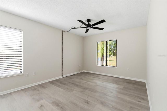 1871 PINE RIDGE WAY W B2, Palm Harbor, FL 34684