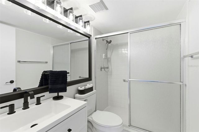 1871 PINE RIDGE WAY W B2, Palm Harbor, FL 34684