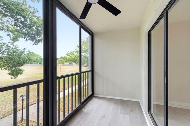 1871 PINE RIDGE WAY W B2, Palm Harbor, FL 34684