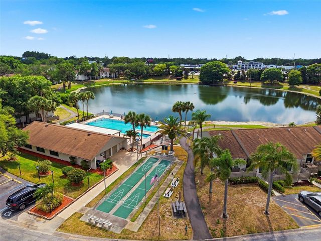 1871 PINE RIDGE WAY W B2, Palm Harbor, FL 34684