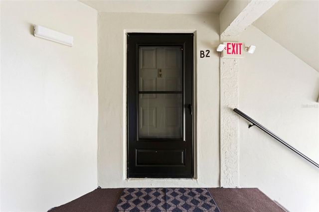 1871 PINE RIDGE WAY W B2, Palm Harbor, FL 34684